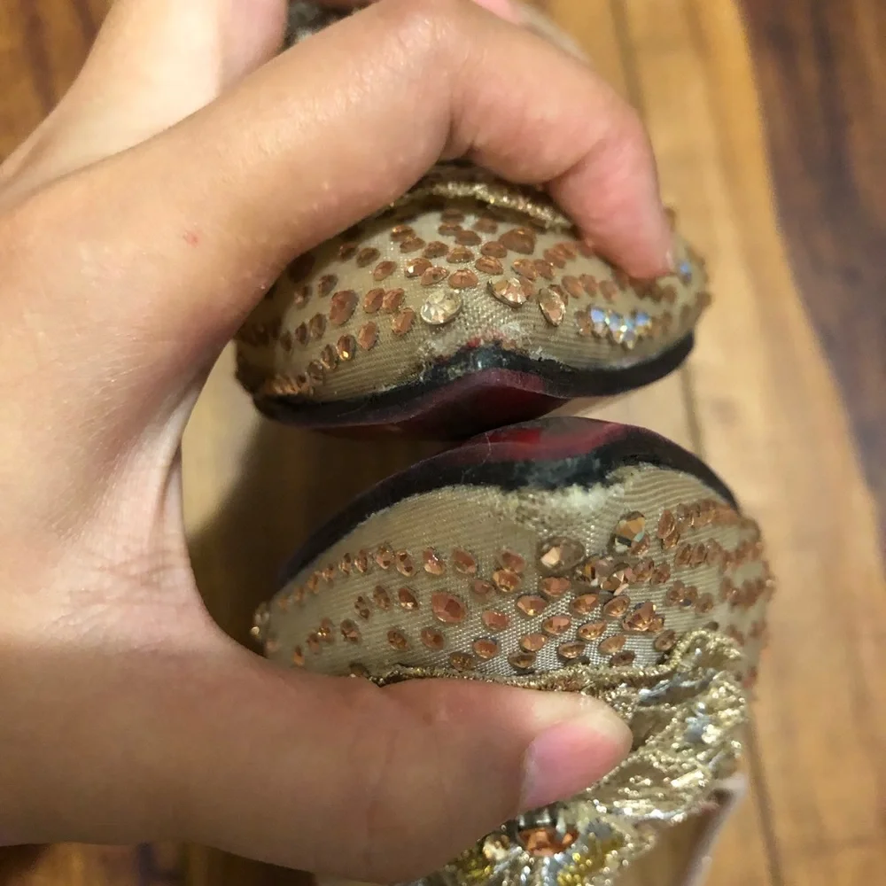 Christian Louboutin Marenude Flats (37) - Picture 8 of 14